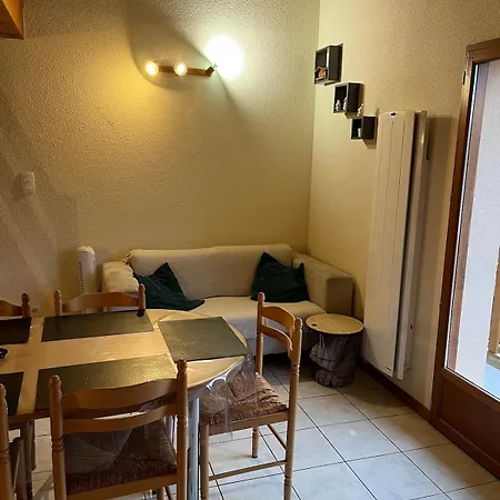 Grand Du Bruleux 11 Personnes *